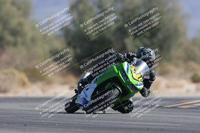 media/Nov-01-2025-CVMA (Sat) [[fc0f7531b8]]/Race 4-500-400-350 Supersport/